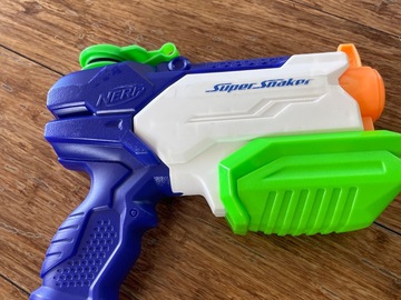 Selling with online payment: Nerf super soaker mini