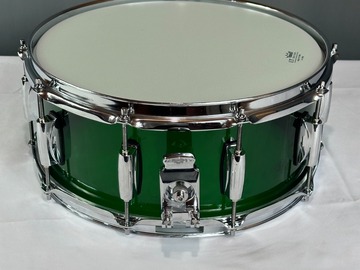 Selling with online payment: Dark Green Acrylic Snare Drum SD14x6-DG