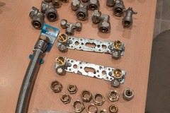 À vendre: raccords multiskin et quincaillerie de plomberie