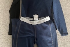 Winter sports: PeakPerformance Junior thermal top/ leggings size 150cm Age 12 11