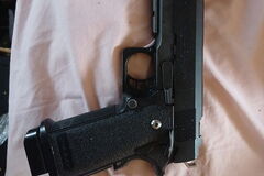 Selling: Tokyo Marui hi capa 