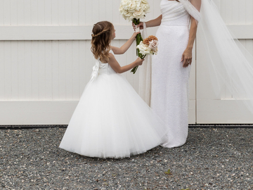 Selling: Flower Girl dress 