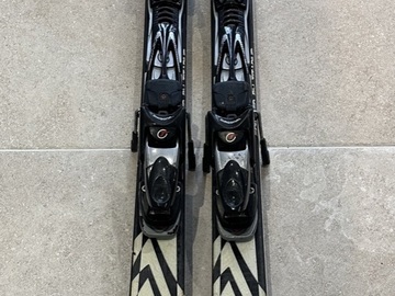 General outdoor: Volkl Vertigo G20 Snow Skis with bindings 173cms