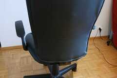 Myydään: Office chair