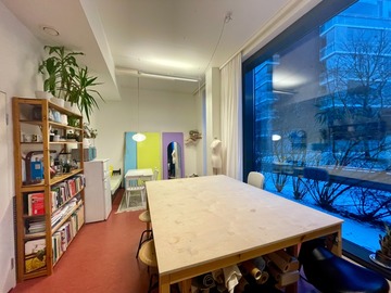 Renting out: Bright and cozy studio workspace for rent in Hermanni