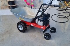 À vendre: Brouette à moteur Honda 