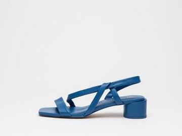 Selling: Blue sandals