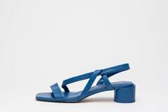 Selling: Blue sandals