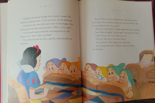 Livre + CD - Snow White and the Seven Dwarfs - Walt Disney