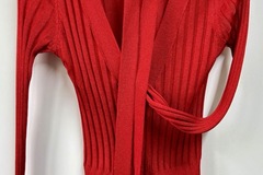 Selling: A cardigan with kapow