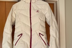 Winter sports: Salomon small ladies Jacket