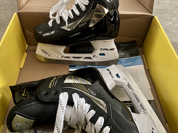 Verkaufen mit Online-Zahlungen: True Eishockey Schlittschuhe Catalyst 7 Jr