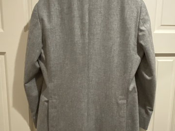 Selling with online payment: Light Grey Circular Wool Havana Blazer (size 40)