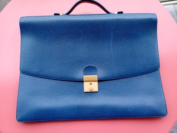 Vente: cartable en simili cuir bleu