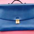 Vente: cartable en simili cuir bleu