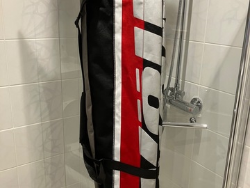 Winter sports: Volki skis