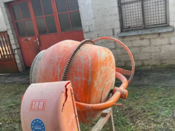 À vendre: Bétonnière 160l