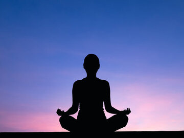 Selling:   Energy Readings & Spiritual Healing – Align with Your Destiny!