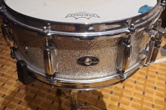 Selling with online payment: Slingerland 70's Concert Tom 5pc kit with 60's Radi King snare