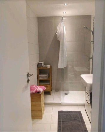 tausche 2 Zimmer EGT Wohnung gegen Haus  