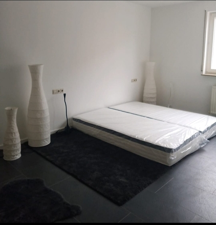 tausche 2 Zimmer EGT Wohnung gegen Haus  