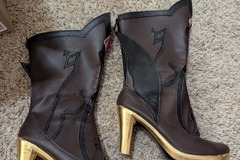Selling with online payment: Fischl shoes boots size 8