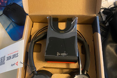 Myydään: Stereokuulokkeet Bluetooth-Poly Voyager Focus 2