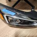 Selling with online payment: 2019 to 2021 Huyndai Tucson - Right Headlight