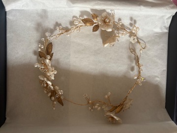 Selling: Tania Maras gold head piece 
