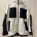 Winter sports: Men’s Burton Jacket