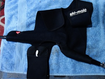 General outdoor: Ski-Mojo knee and leg support