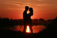Selling: Their next move towards you? Special weekend offer - LAST 2!