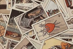 Selling: Email tarot reading