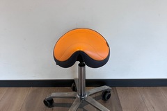Gebruikte apparatuur: Score Tandarts/assistente werkstoel  