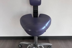 Gebruikte apparatuur: BQE Tandarts/assistente werkstoel  
