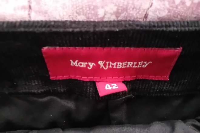 Jupe noire en velours - Mary Kimberley - T. 42