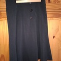 Vente: Jupe noire évasée Armand Thiery - T. 40 -