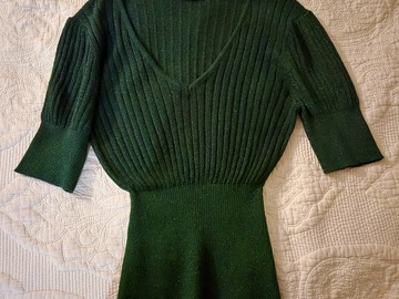 Selling: Sparkly green top
