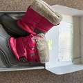 Winter sports: Girls snow boots size 3