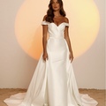 Selling: Madi Lane James Ivory Wedding Dress