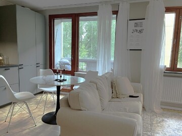 Annetaan vuokralle: KALUSTETTU/FURNISHED: TYYLIKÄS, MODERNI HYVÄKUNTOINEN KOLMIO 