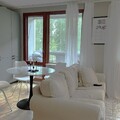 Annetaan vuokralle: KALUSTETTU/FURNISHED: TYYLIKÄS, MODERNI HYVÄKUNTOINEN KOLMIO 