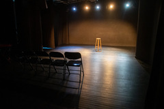 Location à la journée: Location du théâtre le Local des Autrices