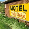 Service:  Twin Oaks Motel – Your Cozy and Budget-Friendly Stay in Orono