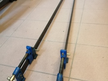 À vendre: DEUX SERRE JOINT  DORMANT 250 CM LONG. UTILE