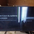 Faire offre: Smart TV PHILIPS 142cm + ombilight