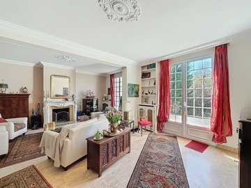 Vente: Maison à vendre quartier des Fleurs