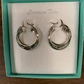 Bulk Lots: 40 pairs-Earrings in Tiffany Blue Gift Boxes-$2.50 pr