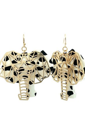 100 Pairs of Assorted Fashion Earrings 