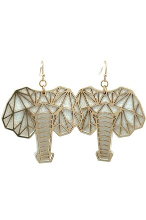 100 Pairs of Assorted Fashion Earrings 